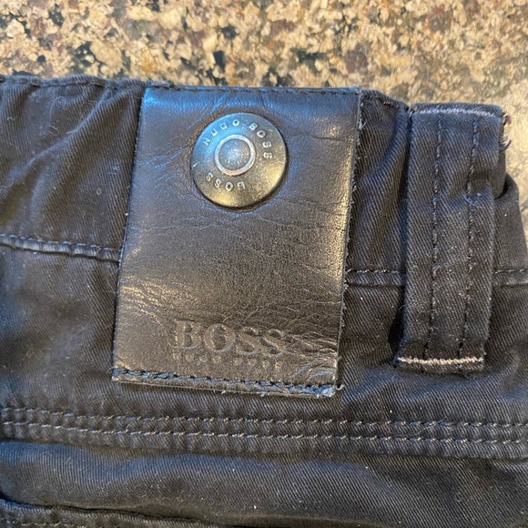 HUGO BOSS KIDS Black Cotton Jeans SIZE 8 (Boy) - Picture 5 of 7